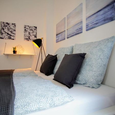 Lenastay I Nostalgieapartment I Innenstadt Kaiserslautern Bagian luar foto